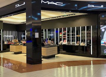 saudi-arabia/yanbu/shop/m-a-c