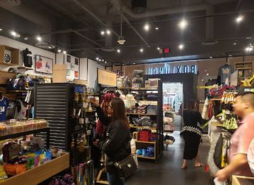 california/irvine/shop/boxlunch