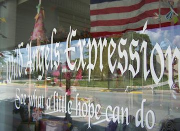 iowa/cedar-valley/shop/wild-angels-expressions