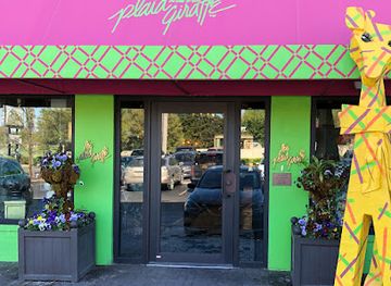 kansas/wichita/shop/plaid-giraffe