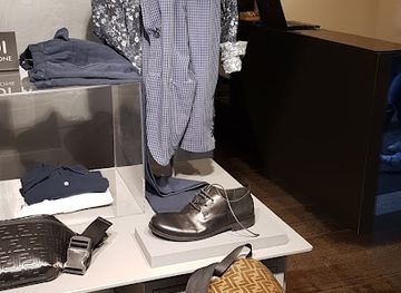 italy/perugia/shop/eleonora-bonucci-uomo