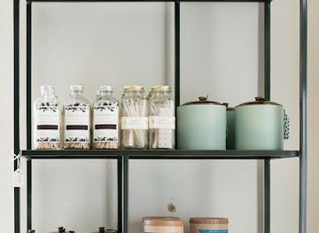 california/coronado/shop/b56-shop