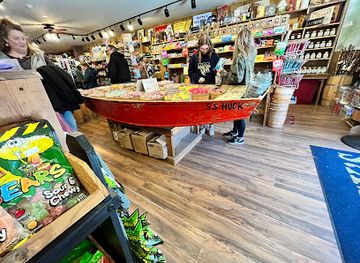 north-carolina/blue-ridge-mountains/shop/huck-s-general-store