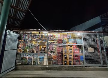 philippines/subic/shop/aclan-reyes-variety-store