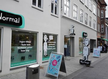 denmark/falster/shop/normal