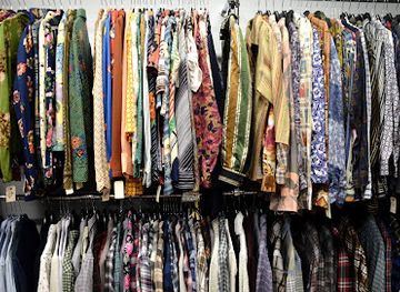 greece/athens/koukaki/shop/second-hand-vintage-shopping