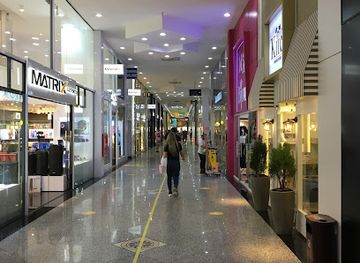 paraguay/cerro-akati/shop/shopping-paris