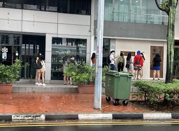 singapore/clarke-quay/shop/dawn