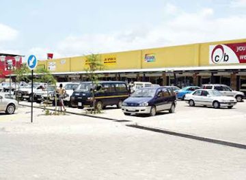 botswana/kweneng-district/shop/mafenyatlala-shopping-mall