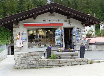 switzerland/engadin/shop/heimatkunst