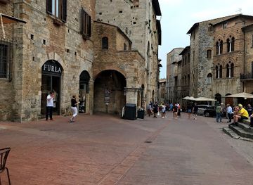 italy/san-gimignano/shop/truffle-boutique