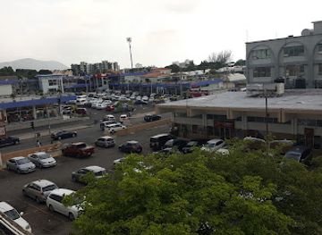 jamaica/liguanea-plains/shop/twin-gates-plaza