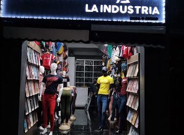 guatemala/huehuetenango/shop/la-industria-moda-y-estilo