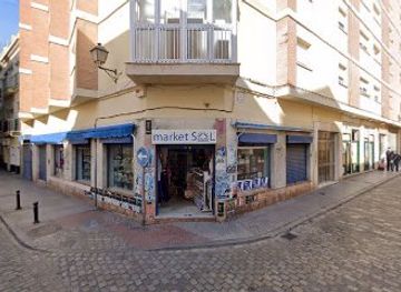 spain/cadiz/la-vina/shop/market-el-sol