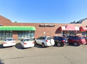 washington/kirkland/shop/new-skin-boutique