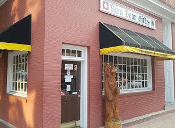 north-carolina/new-bern/shop/bern-bear-gifts-inc