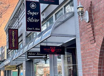 idaho/coeur-d-alene/shop/bear-cave