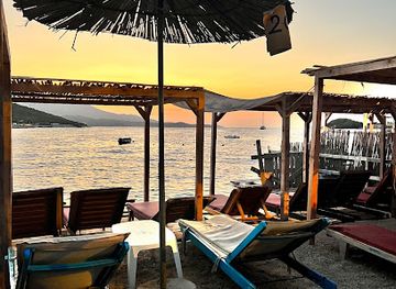 albania/ksamil-region/shop/spiaggia-ombrellone