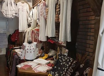 romania/oltenia/shop/magazin-de-arta-traditionala-si-suveniruri