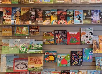 canada/regina/cathedral-village/shop/the-museum-shop