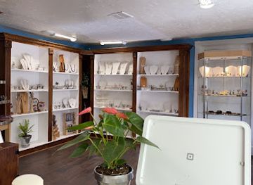 west-virginia/harper-s-ferry/shop/blue-point-jewelry-and-crystals