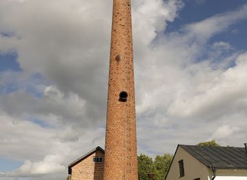 sweden/vasternorrland/shop/skogshyddan-antikt-och-galleri