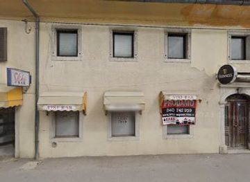 slovenia/sezana/shop/trafika-3dva