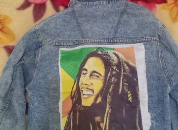 kenya/lake-naivasha/shop/junnjoe-curio-shop