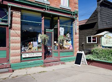 new-york/old-forge/shop/the-naked-moose