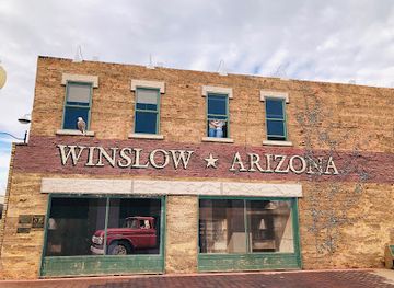 arizona/winslow/shop/standin-on-the-corner-rt66-gift-shop
