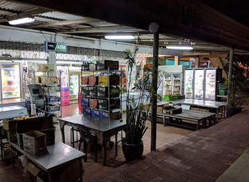 christmas-island/flying-fish-cove/shop/meng-chong-trading