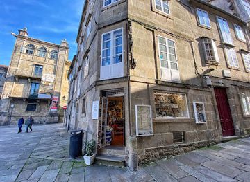 spain/camino-de-santiago/shop/kilometro-cero-scq