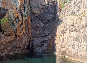 australia/kakadu-national-park/shop/motor-car-falls