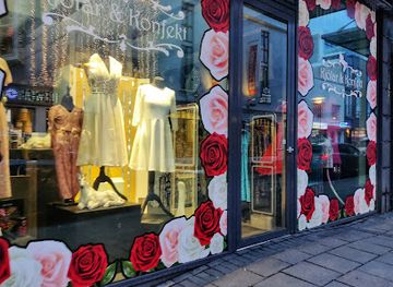 iceland/kerlingarfjoll/shop/kjolar-konfekt