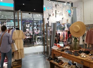 germany/dusseldorf/shop/truffleroom