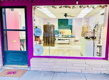 texas/trans-pecos/shop/pink-doe-boutique