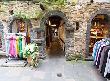 germany/rhine-valley/shop/kunstgasschen-koblenz