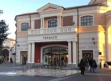 vatican-city/gregorian-etruscan-museum/shop/designer-outlet-castel-romano