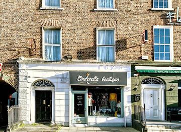 ireland/county-limerick/shop/cinderella-boutique