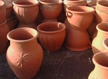 jamaica/cornwall-county/shop/isaiah-unique-clay-pots