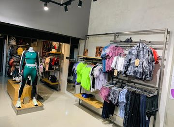 laos/pakse/shop/adidas-lao-pakse