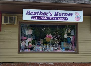 connecticut/the-quiet-corner/shop/heather-s-korner