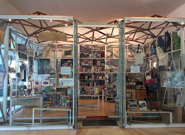 colombia/bogota/la-candelaria/shop/tienda-el-estante