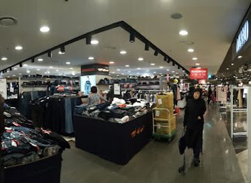 south-korea/daegu/dongseongno/shop/donga-department