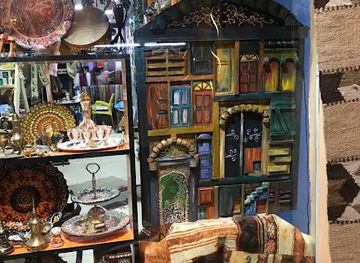 jordan/dead-sea-region/shop/bazzar-aljamaani-orwa-mosaic-shop
