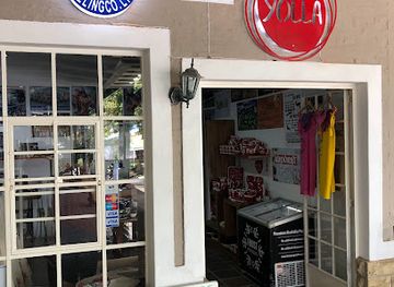 south-africa/golden-gate-highlands-national-park/shop/yolla