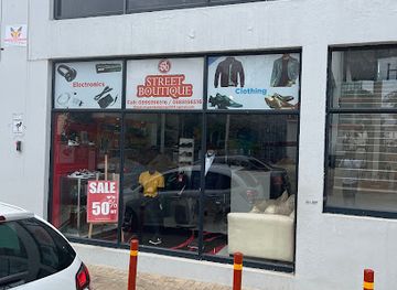 malawi/majete-wildlife-reserve/shop/street-boutique