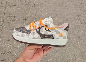 belize/belize-city/shop/modern-walk-bz