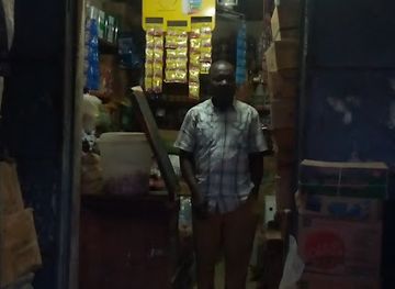 cameroon/maroua/shop/boutique-samuel