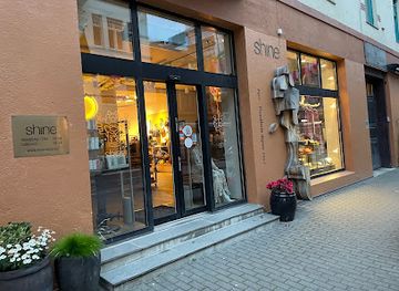 norway/trondheim/shop/shine